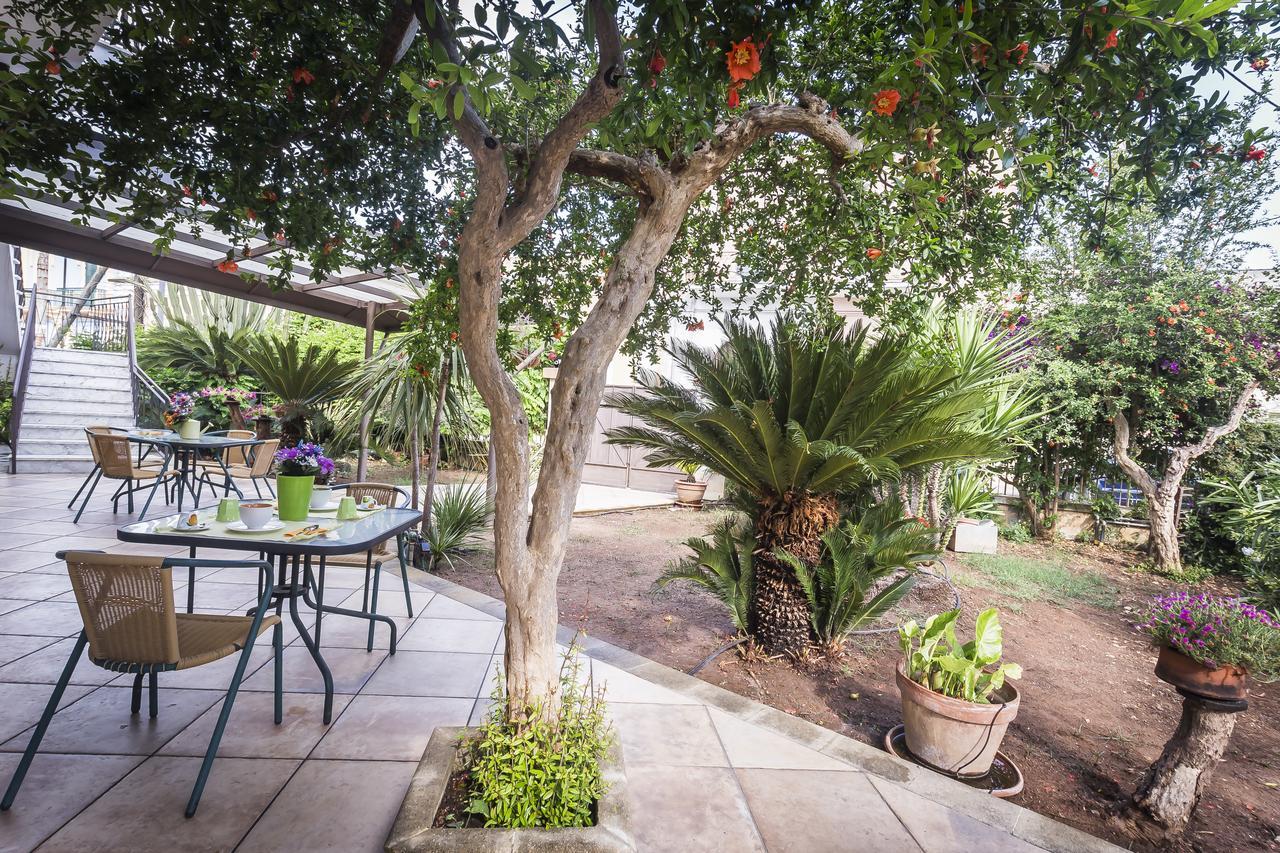 Bed and Breakfast Mandarinoarancio Alezio Exterior foto