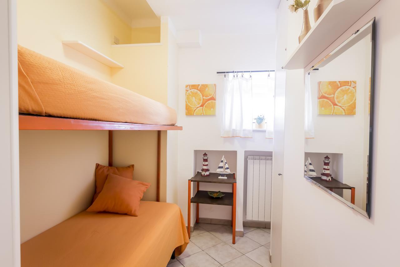 Bed and Breakfast Mandarinoarancio Alezio Exterior foto